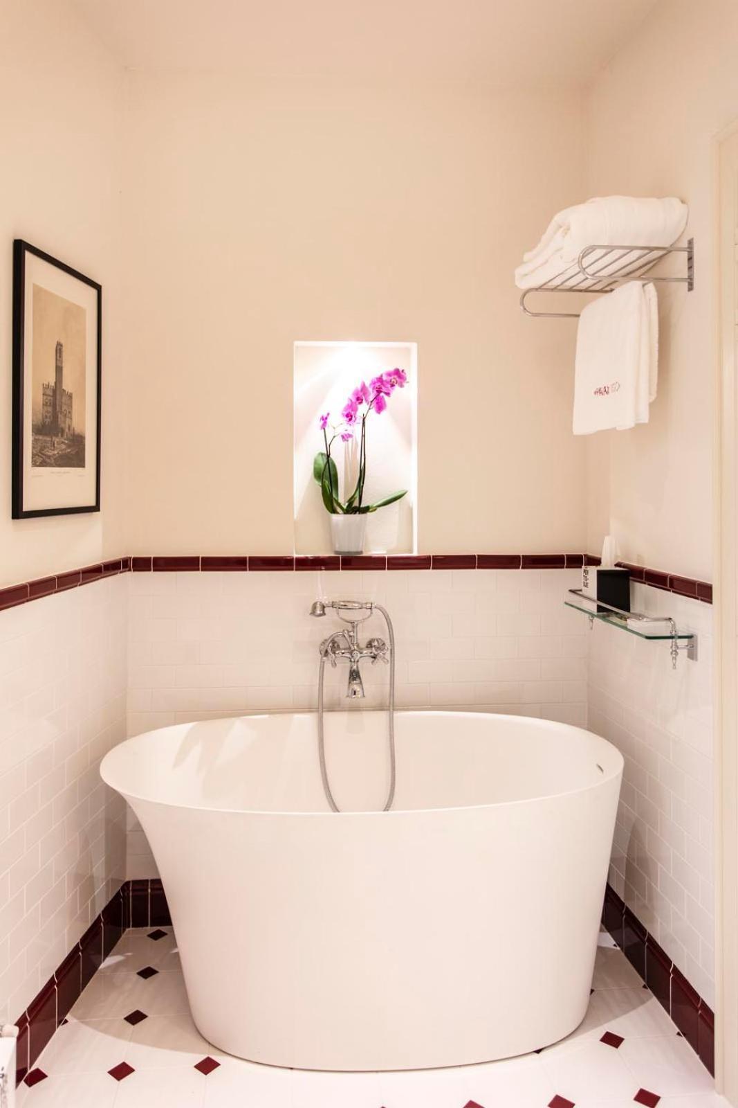 Palazzo Tiglio - A Small Luxury Hotels Of The World San Pancrazio  外观 照片